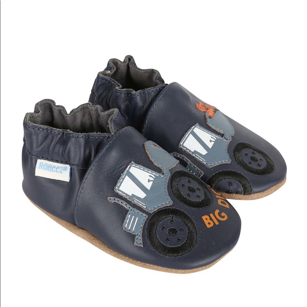NWOT Robeez soft sole baby shoes